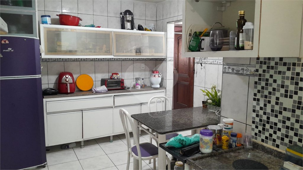 Casa à venda com 3 quartos em Santíssimo, Rio de Janeiro, RJ