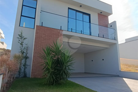 Casa à venda com 3 quartos, sendo 1 suíte, no condomínio Park Gran Reserve, Indaiatuba - SP