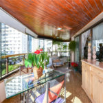 Apartamento à venda com 3 suítes em Vila Suzana, São Paulo, SP