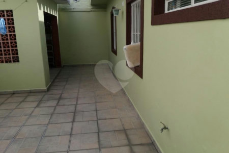 Sobrado à venda com 4 quartos, sendo 1 suíte,  em Brooklin Paulista, São Paulo, SP
