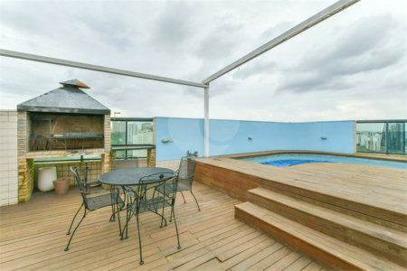 Apartamento à venda com 4 quartos, sendo 2 suítes, em Panamby, São Paulo, SP