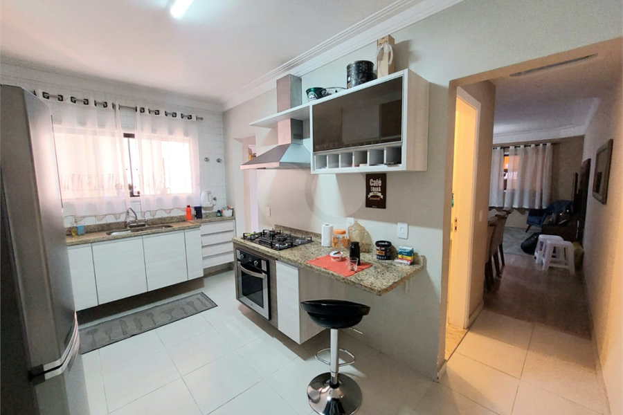 Sobrado à venda com 3 quartos, sendo 1 suíte, em Jaraguá, São Paulo, SP