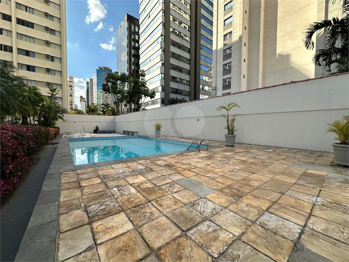Apartamento para alugar com 2 quartos, sendo 1 suíte, em Itaim Bibi, São Paulo, SP