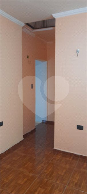 Sobrado à venda com 6 quartos, sendo 3 suítes, em Vila Divina Pastora, São Paulo, SP