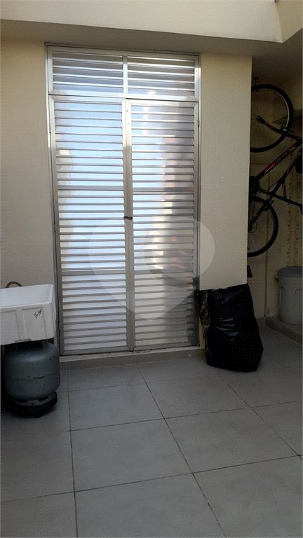 Sobrado à venda com 5 quartos, sendo 1 suíte, em Jardim Caravelas, São Paulo, SP