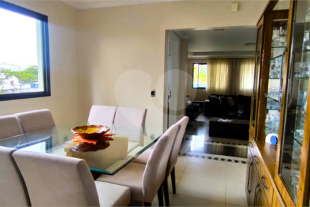 Apartamento à venda com 3 suítes em Tatuapé, São Paulo, SP