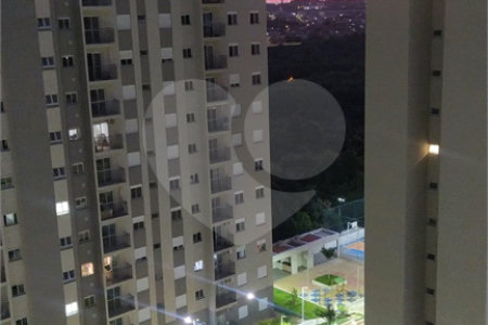 Apartamento à venda com 2 quartos em Zona Industrial, Sorocaba, SP