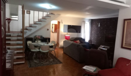 Sobrado à venda com 3 quartos, sendo 1 suíte,  em Chácara Santo Antônio (zona Sul), São Paulo, SP