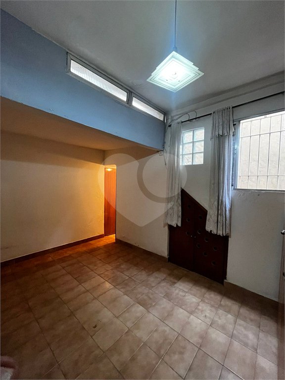 Sobrado à venda com 3 quartos em Tremembé, São Paulo, SP