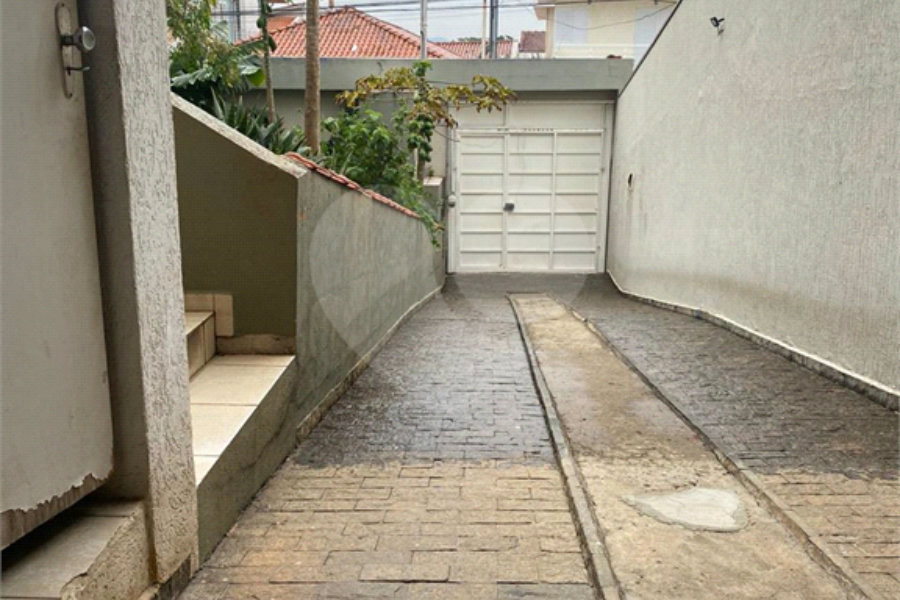 Sobrado à venda com 4 quartos, sendo 1 suíte,  em Palmas do Tremembé, São Paulo, SP