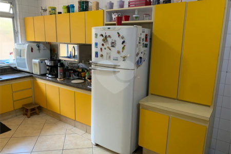 Casa à venda com 4 quartos, sendo 2 suítes, em Vila São Francisco, São Paulo, SP
