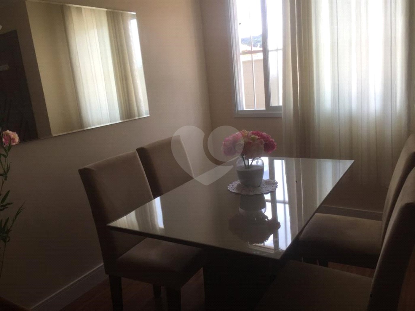 Casa à venda com 3 quartos, sendo 1 suíte, no condomínio Morada do Horto, São Paulo - SP