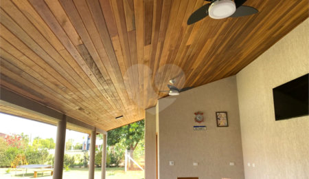 Casa à venda com 4 quartos, sendo 3 suítes,  no condomínio Primavera, Salto - SP