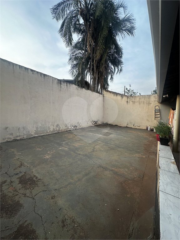Casa à venda com 3 quartos, sendo 1 suíte,  em Jardim Alvorada, Três Lagoas, MS