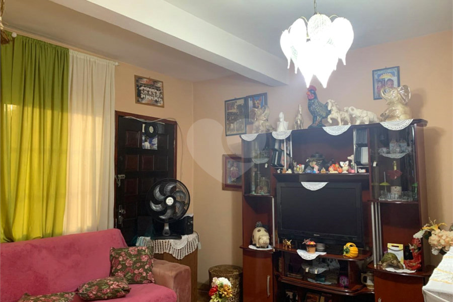 Sobrado à venda com 3 quartos em Jaraguá, São Paulo, SP