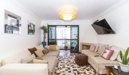 Apartamento à venda com 4 quartos, sendo 1 suíte,  em Indianópolis, São Paulo, SP
