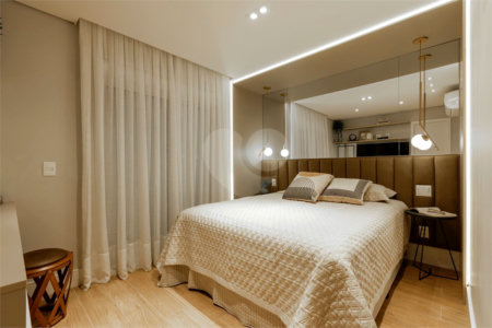 Apartamento à venda com 3 quartos, sendo 1 suíte,  em Vila Anastácio, São Paulo, SP
