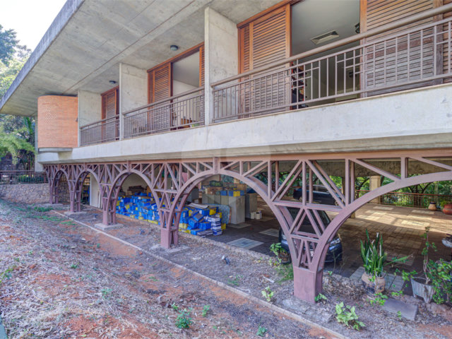 Casa à venda ou para alugar com 4 suítes no condomínio Chácara Flora, São Paulo - SP