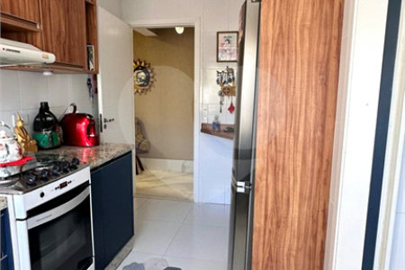 Apartamento à venda com 3 quartos, sendo 1 suíte, em Vila Santa Teresa, Santo André, SP