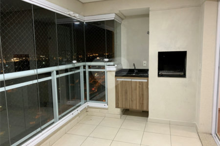 Apartamento à venda com 3 quartos, sendo 1 suíte, em Barra Funda, São Paulo, SP