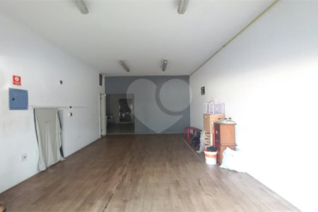 Casa para alugar com 3 quartos, sendo 1 suíte, em Jardim Bonfiglioli, São Paulo, SP