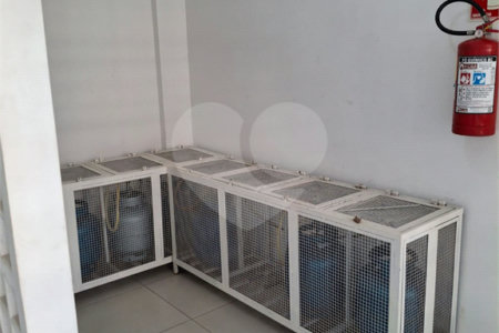 Prédio inteiro á venda - Bela Vista