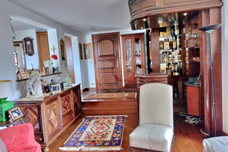 Apartamento à venda com 4 quartos, sendo 3 suítes, em Indianópolis, São Paulo, SP
