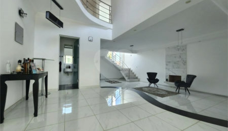 Casa à venda com 3 suítes no condomínio Villagio Di Verona, Vinhedo - SP