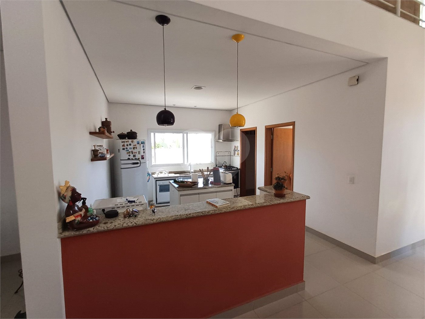 Sobrado à venda com 3 quartos, sendo 1 suíte, em Jardim Solar do Bosque, Sorocaba, SP