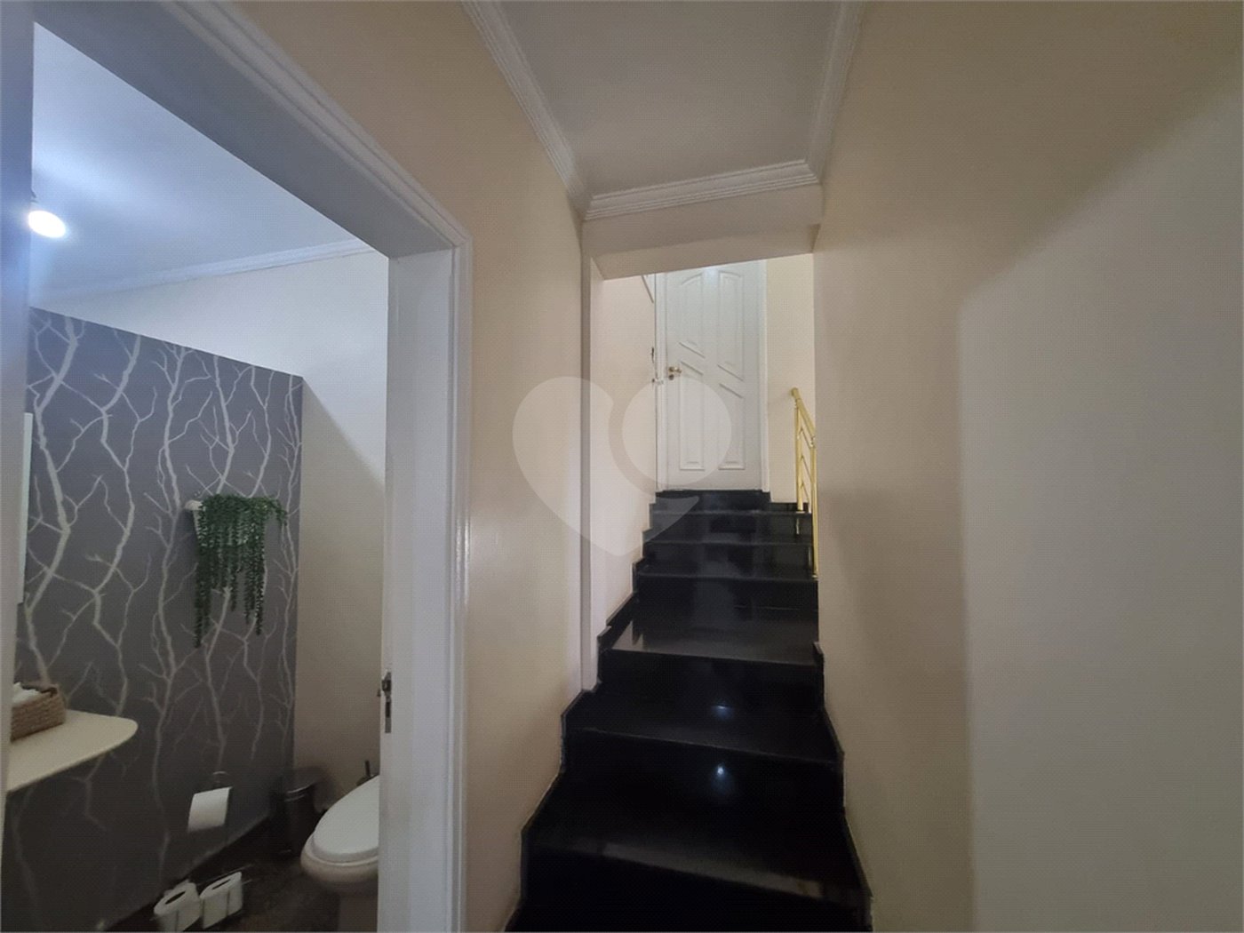 Casa à venda com 4 quartos, sendo 3 suítes,  no condomínio Ibiti do Paço, Sorocaba - SP