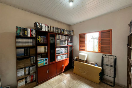 Casa à venda com 4 quartos em Vila Rocha, Itapetininga, SP
