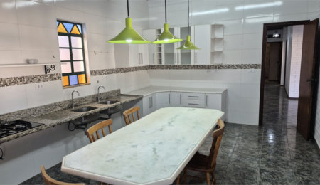 Casa em condomínio à venda ou para alugar com 3 quartos, sendo 1 suíte,  em Jardim Ibiti do Paço, Sorocaba, SP