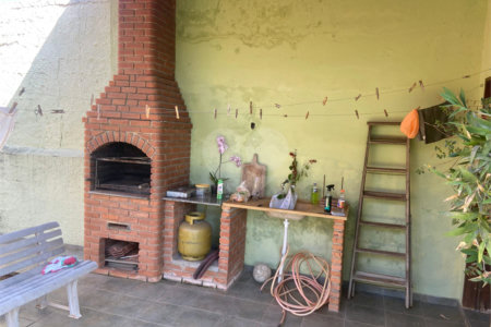 Casa Térrea à venda com 1 quarto em Jardim Débora, Poá, SP
