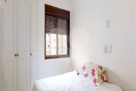 Apartamento à venda com 2 quartos, sendo 1 suíte, em Moema, São Paulo, SP