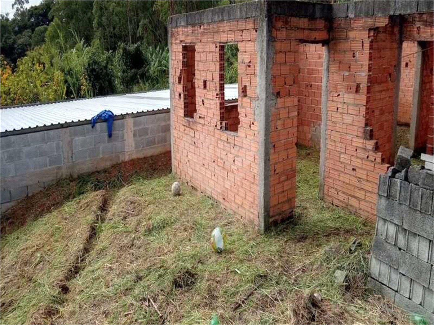 Terreno à venda em Barreiro, Mairiporã, SP
