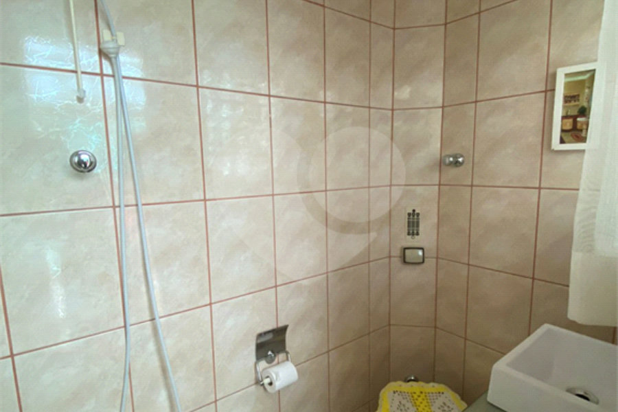 Sobrado à venda com 3 quartos em Vila Medeiros, São Paulo, SP