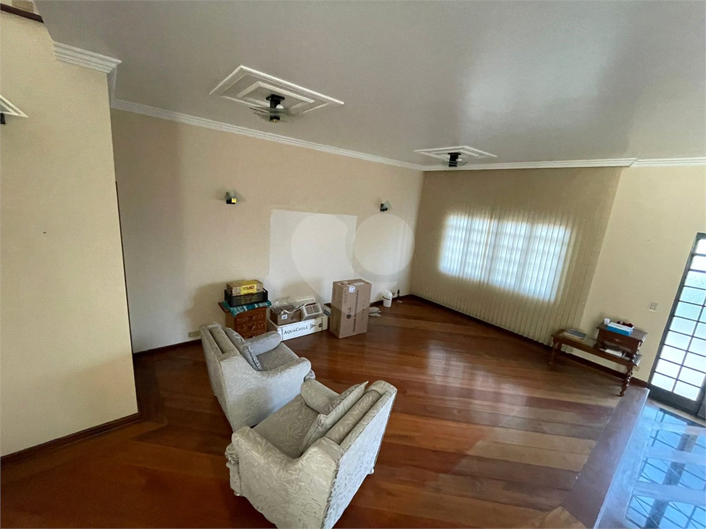 Excelente casa no Parque Santa Marta.
