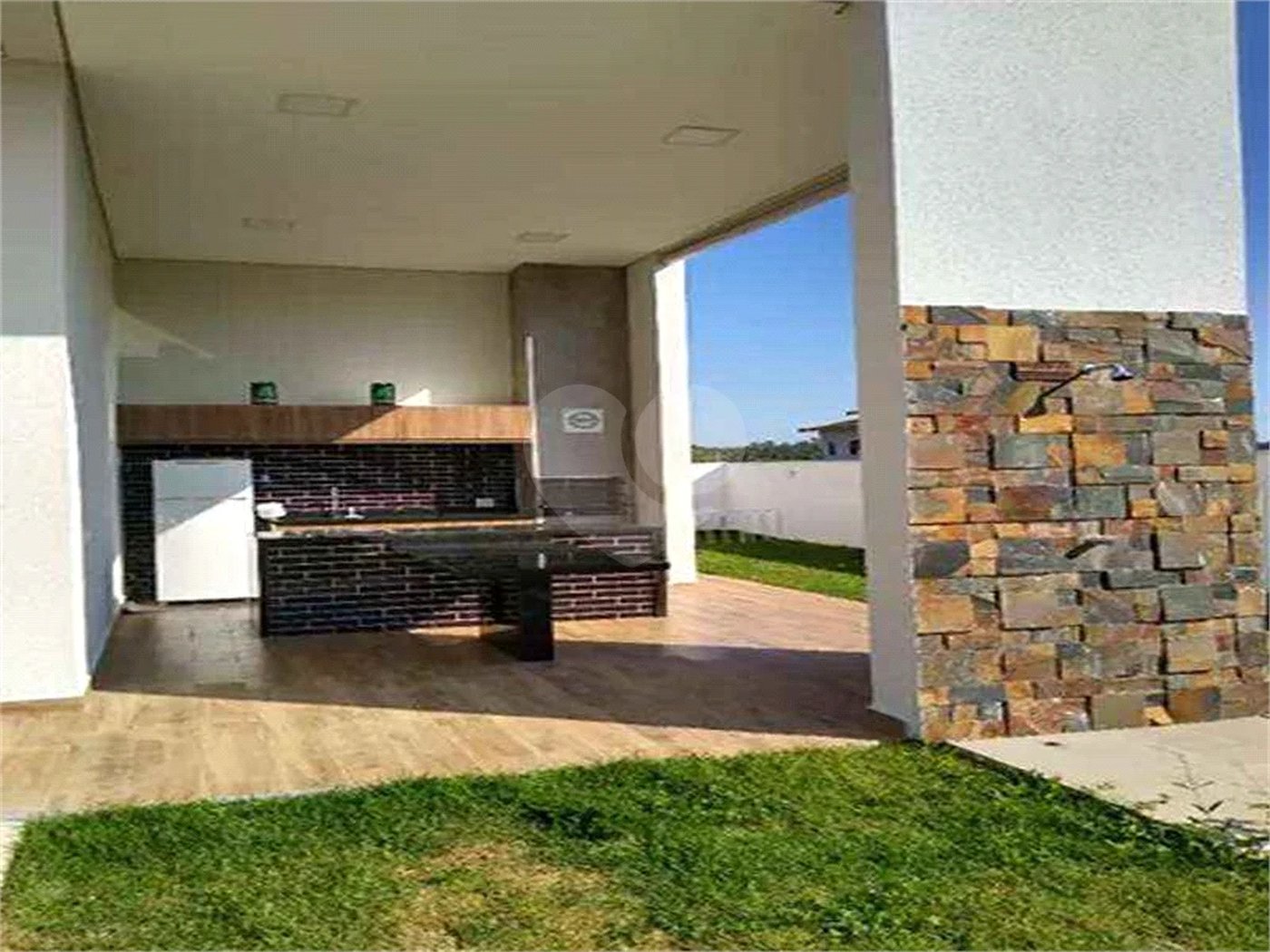 Casa à venda com 3 suítes no condomínio Terras da Alvorada, Itupeva - SP