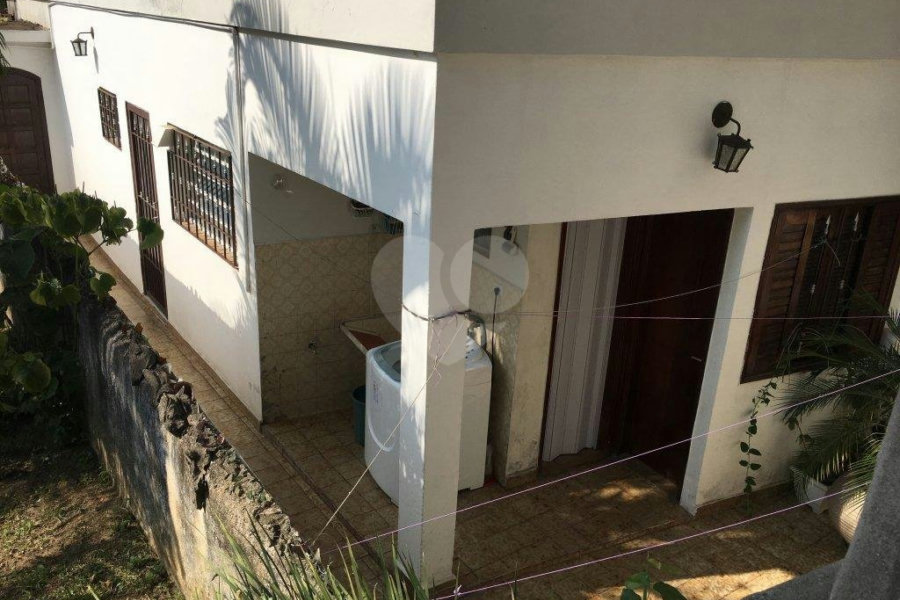 Casa à venda com 3 quartos, sendo 1 suíte, em Santana, São Paulo, SP