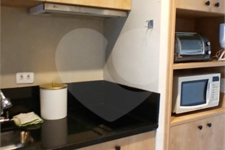 Apartamento à venda ou para alugar com 1 quarto em Pinheiros, São Paulo, SP