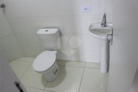 Apartamento para alugar com 2 quartos, sendo 1 suíte,  em Parque Continental II, Guarulhos, SP