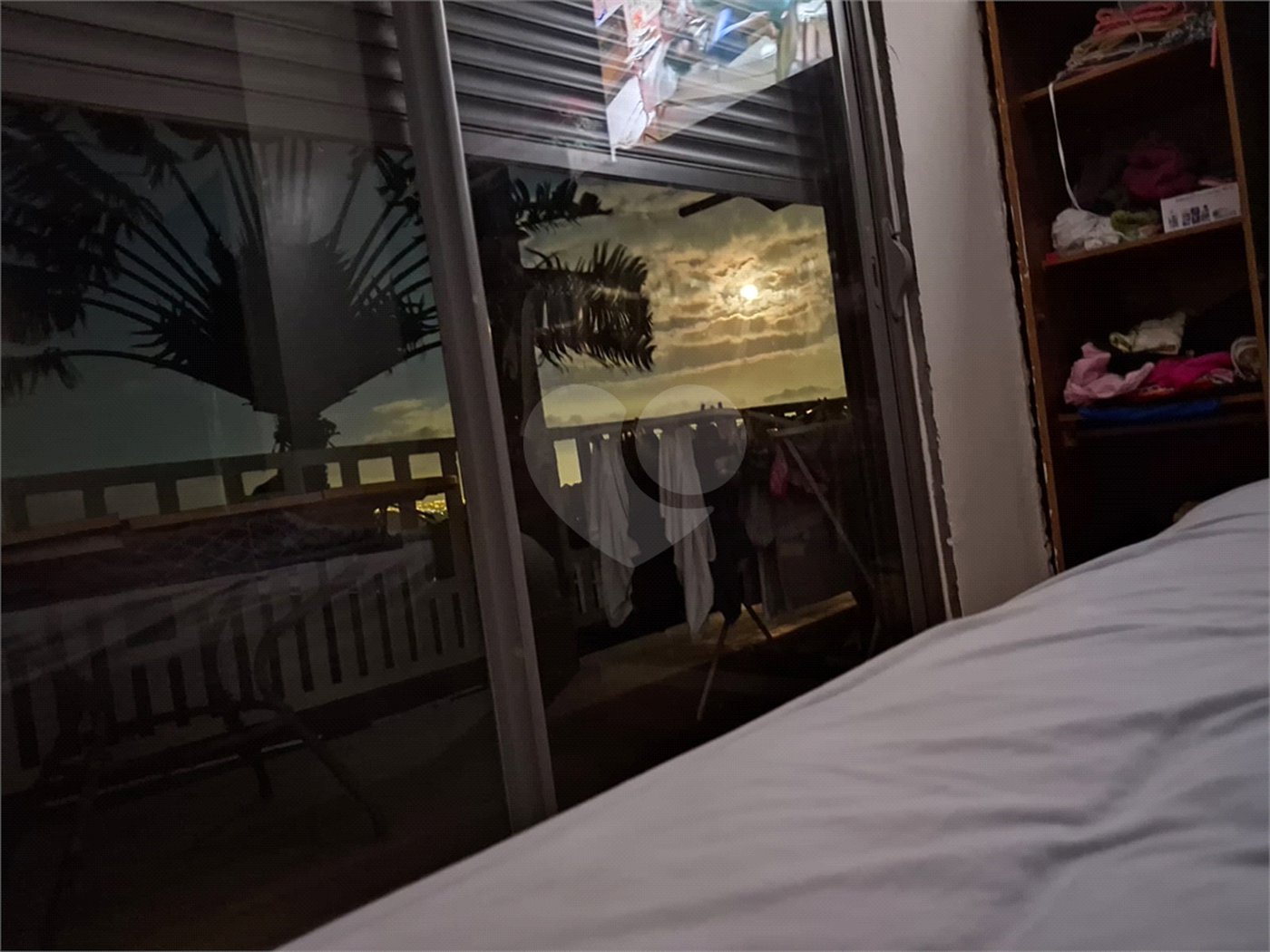 Casa à venda ou para alugar com 3 quartos, sendo 2 suítes, no condomínio Jardim da Montanha I, Mairiporã - SP