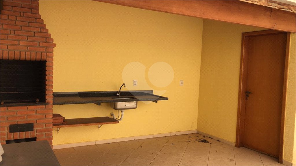 Casa à venda com 3 quartos, sendo 1 suíte, no condomínio Vista Verde, Indaiatuba - SP