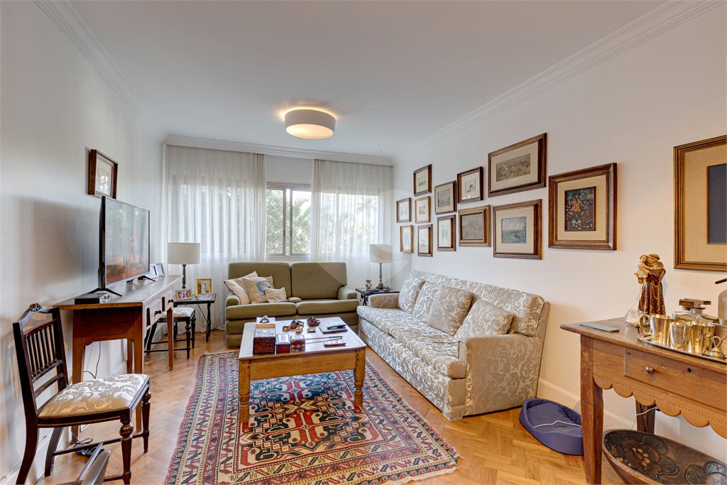 Apartamento à venda com 2 quartos, sendo 1 suíte, em Alto da Boa Vista, São Paulo, SP