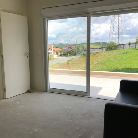 Casa à venda no condomínio Aruã, Mogi das Cruzes - SP