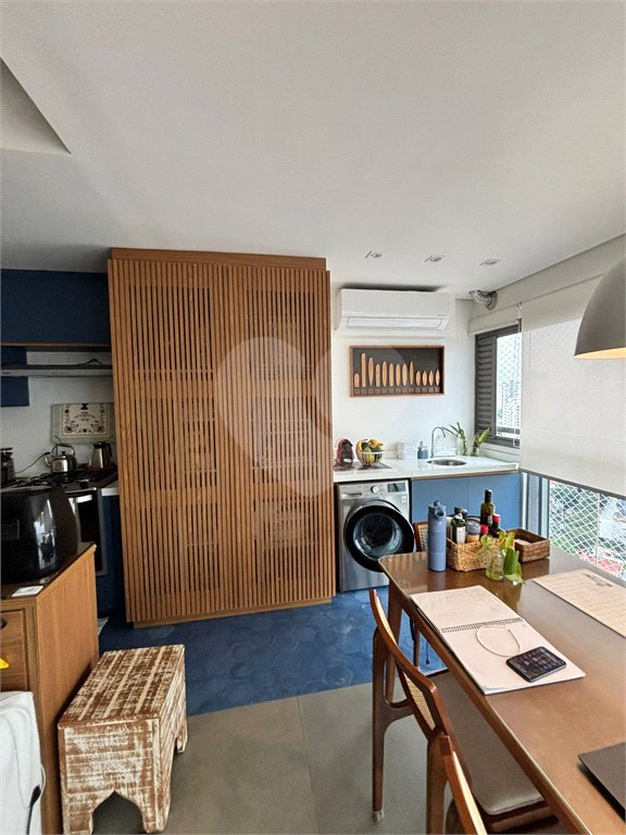 Apartamento à venda com 2 quartos, sendo 1 suíte,  em Vila Romana, São Paulo, SP