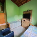 Chácara à venda com 3 quartos, sendo 2 suítes,  em Estância San Remo, Atibaia, SP