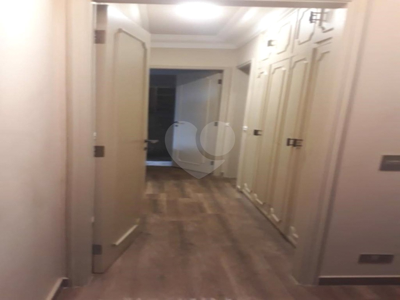Apartamento à venda com 3 quartos, sendo 1 suíte, em Real Parque, São Paulo, SP