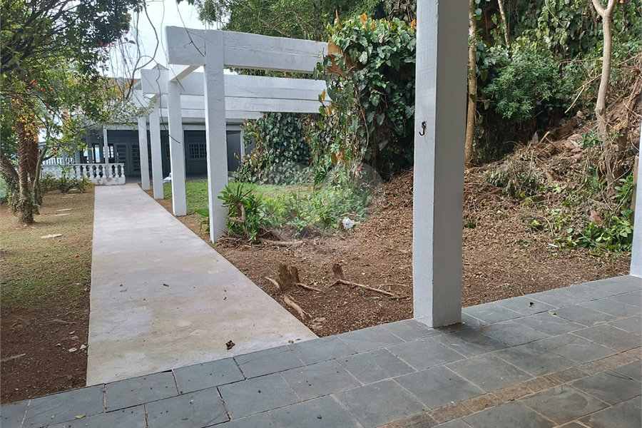 Sobrado para alugar com 3 quartos, sendo 1 suíte, em Roseira, Mairiporã, SP