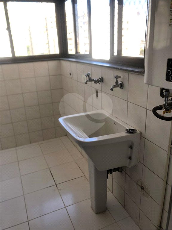 Apartamento à venda com 3 quartos, sendo 1 suíte,  em Perdizes, São Paulo, SP